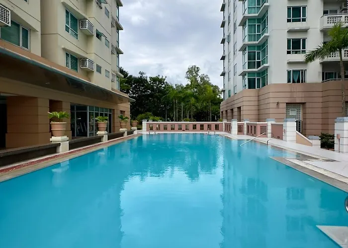 Stunning Flat In Alabang * Manila